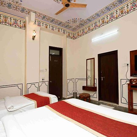 Virasat Mahal Heritage Hotel-Jaipur City Center 외부 사진