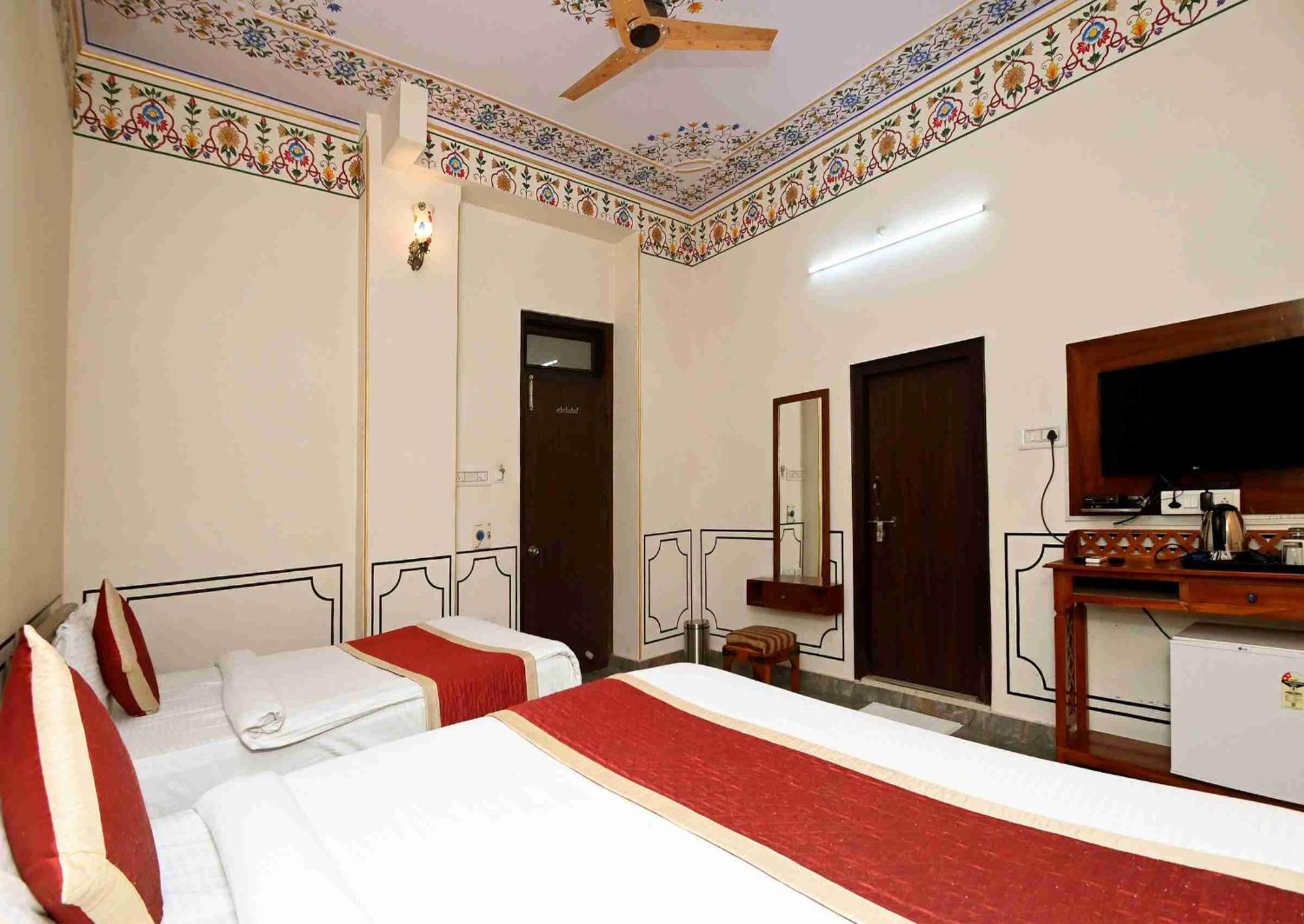 Virasat Mahal Heritage Hotel-Jaipur City Center 외부 사진