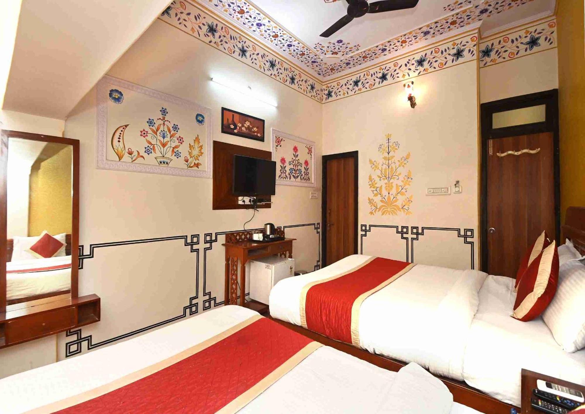Virasat Mahal Heritage Hotel-Jaipur City Center 외부 사진