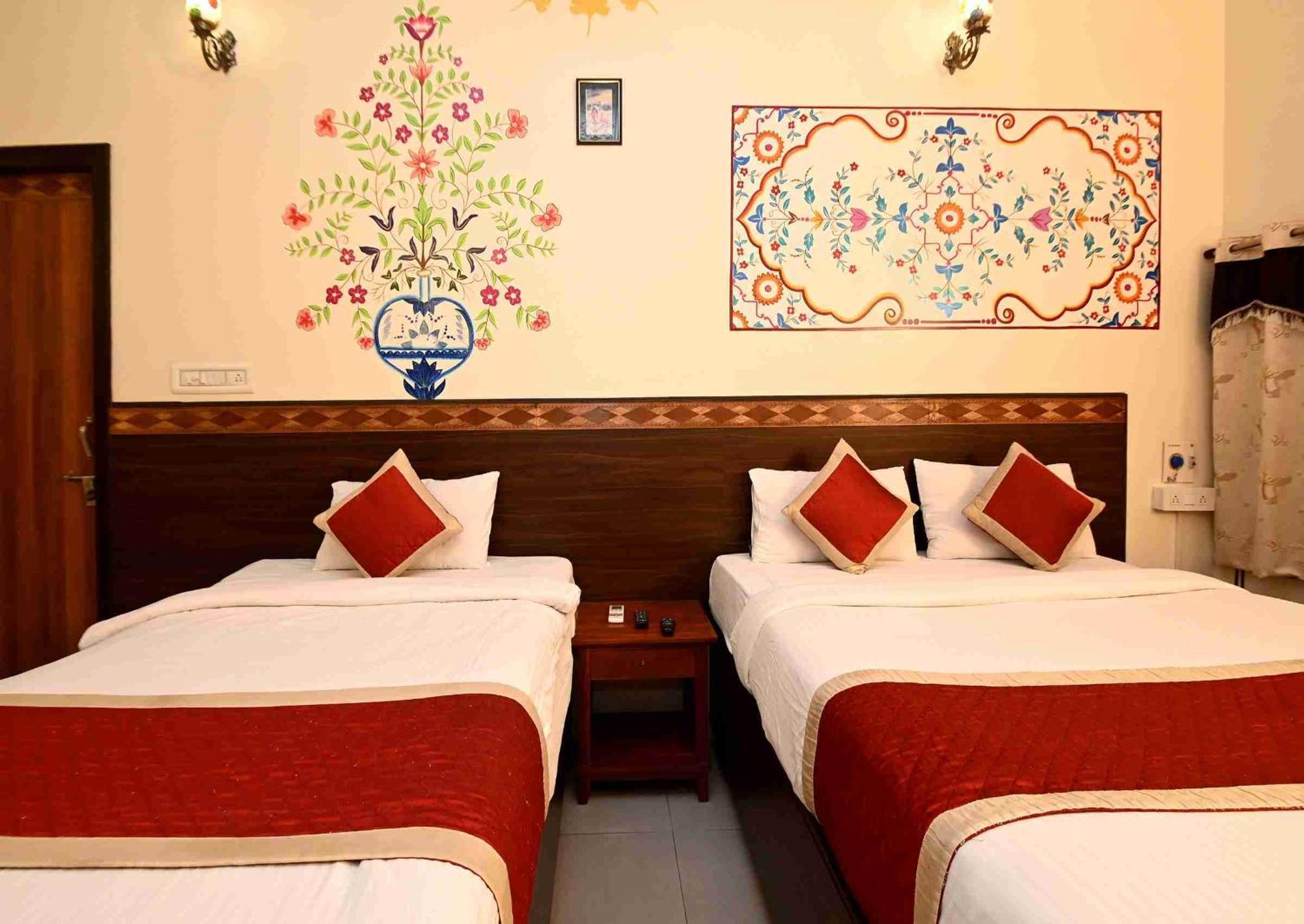 Virasat Mahal Heritage Hotel-Jaipur City Center 외부 사진