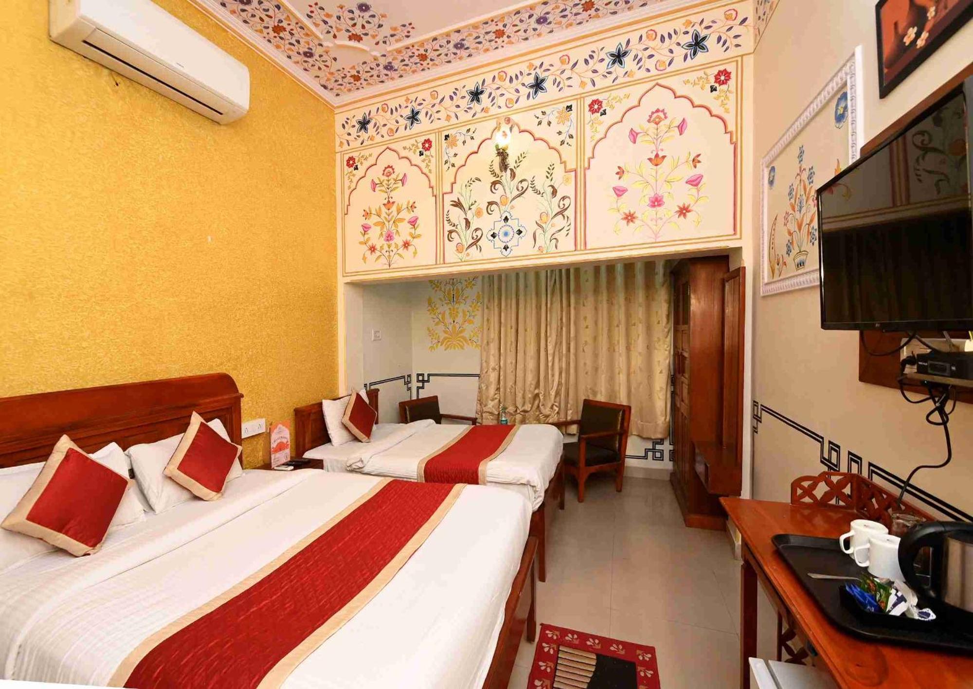 Virasat Mahal Heritage Hotel-Jaipur City Center 외부 사진