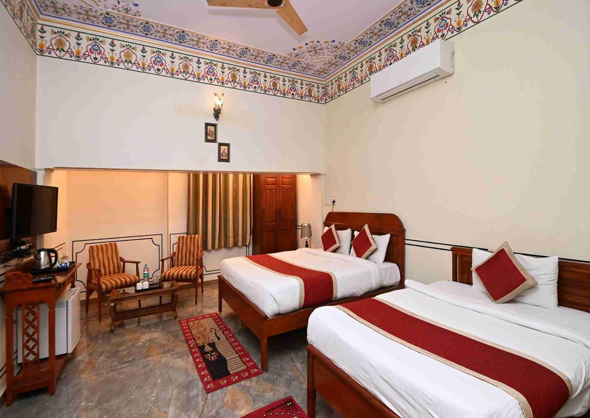 Virasat Mahal Heritage Hotel-Jaipur City Center 외부 사진