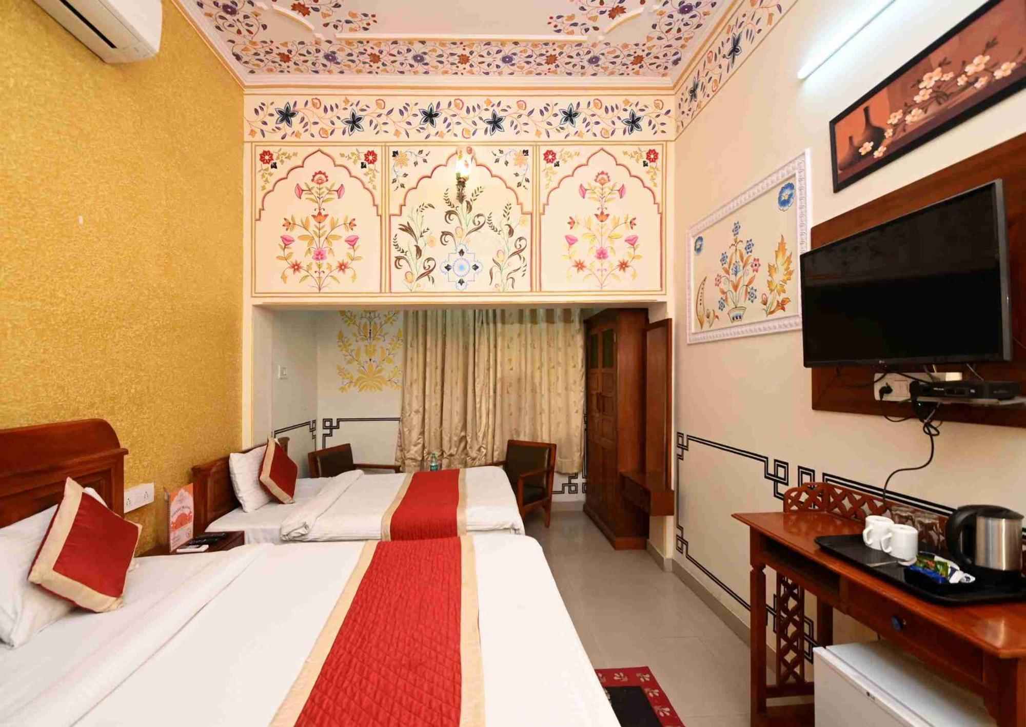 Virasat Mahal Heritage Hotel-Jaipur City Center 외부 사진