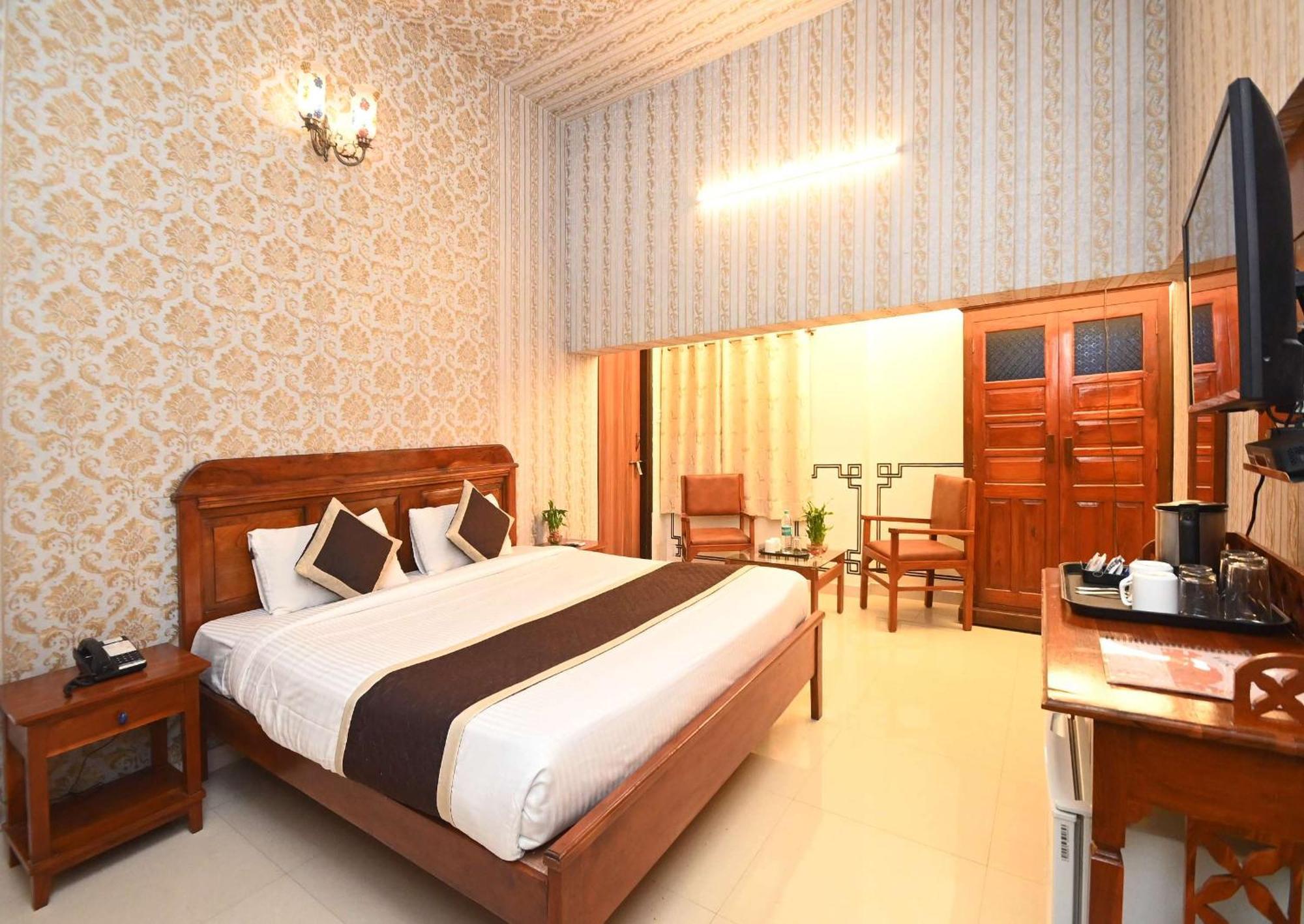 Virasat Mahal Heritage Hotel-Jaipur City Center 외부 사진