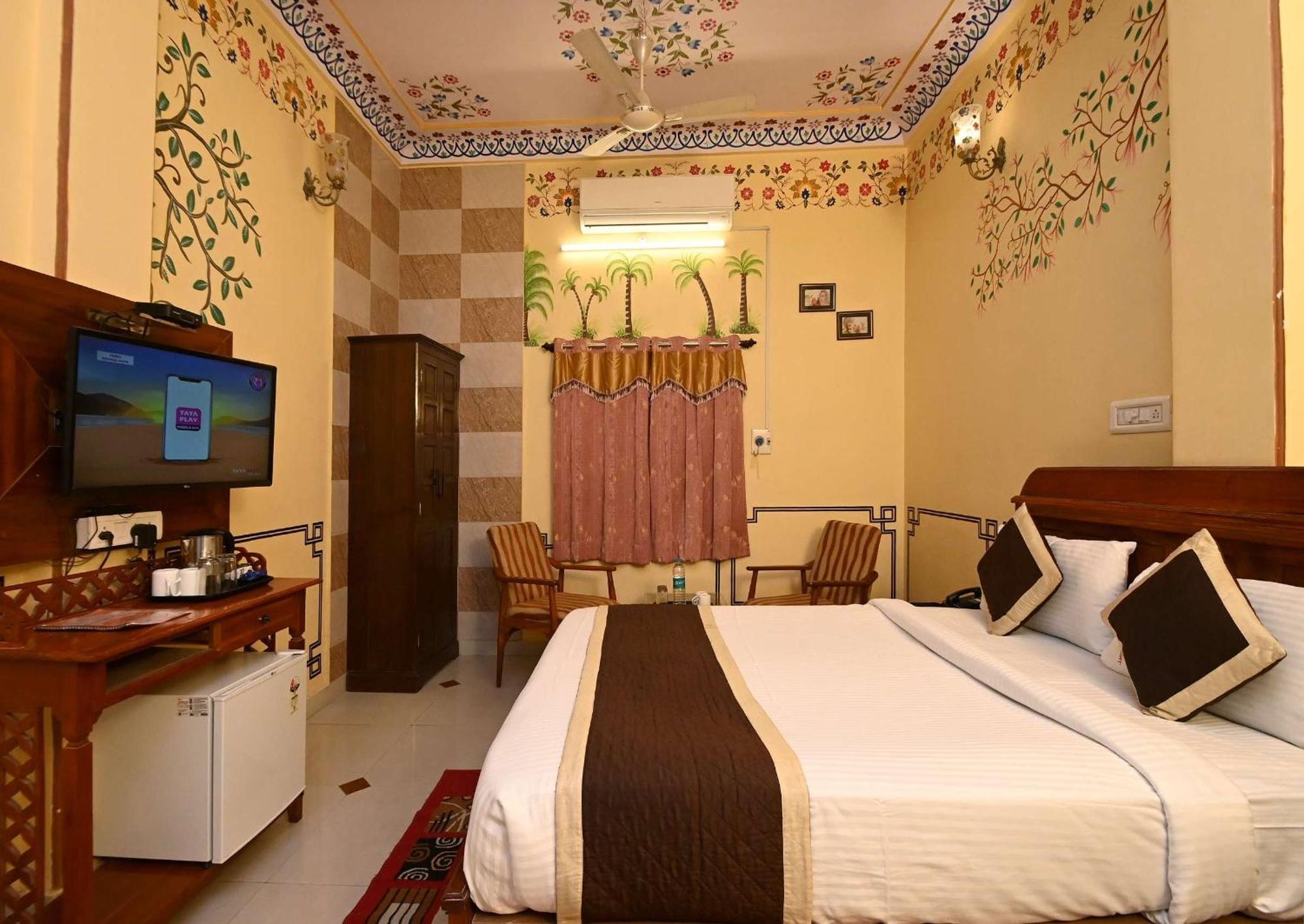 Virasat Mahal Heritage Hotel-Jaipur City Center 외부 사진