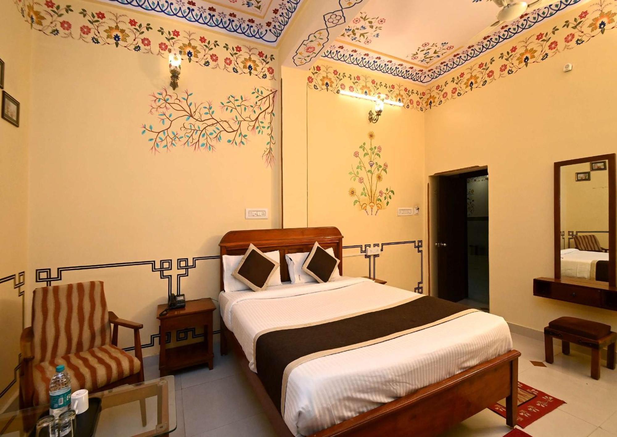 Virasat Mahal Heritage Hotel-Jaipur City Center 외부 사진