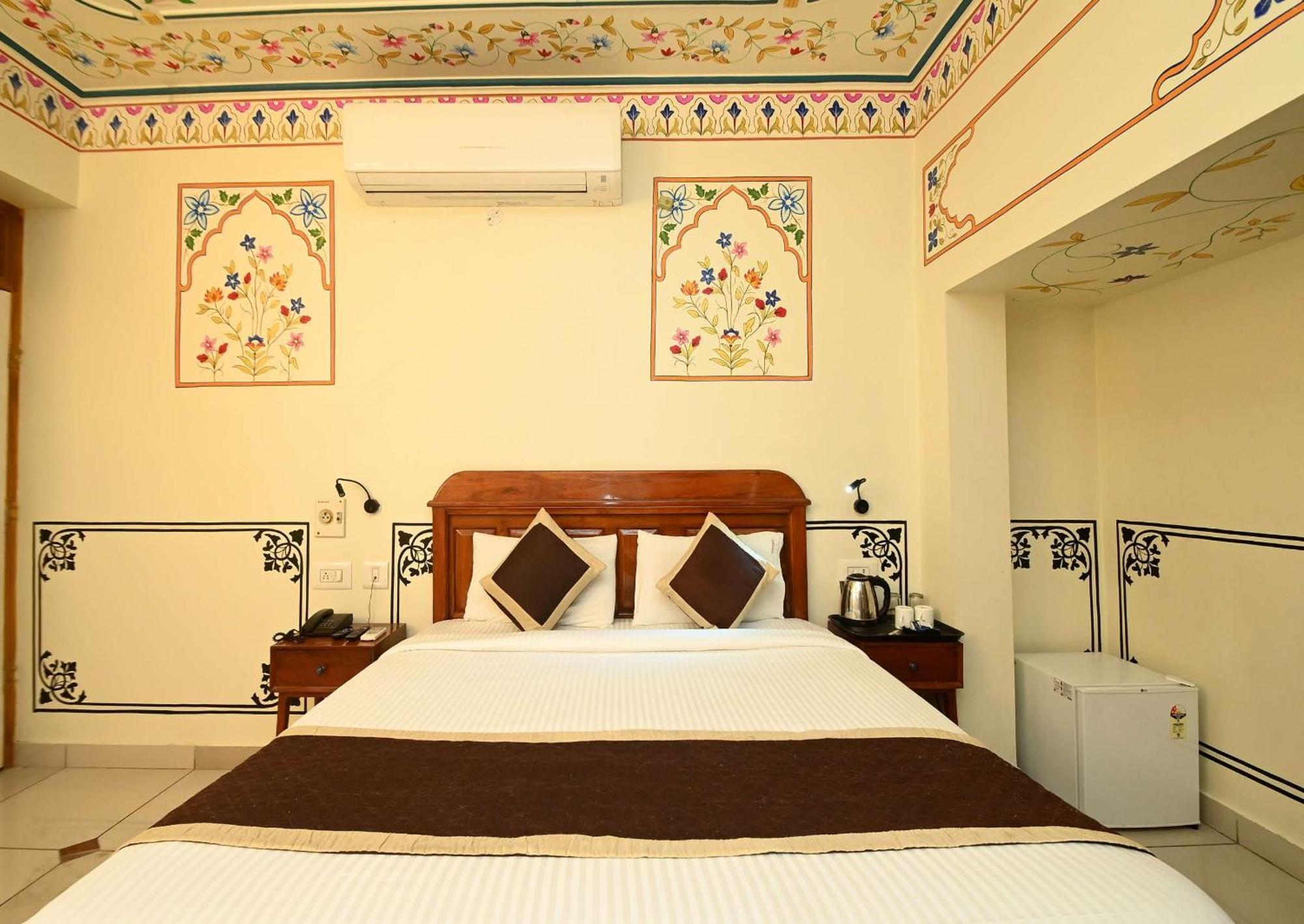 Virasat Mahal Heritage Hotel-Jaipur City Center 외부 사진