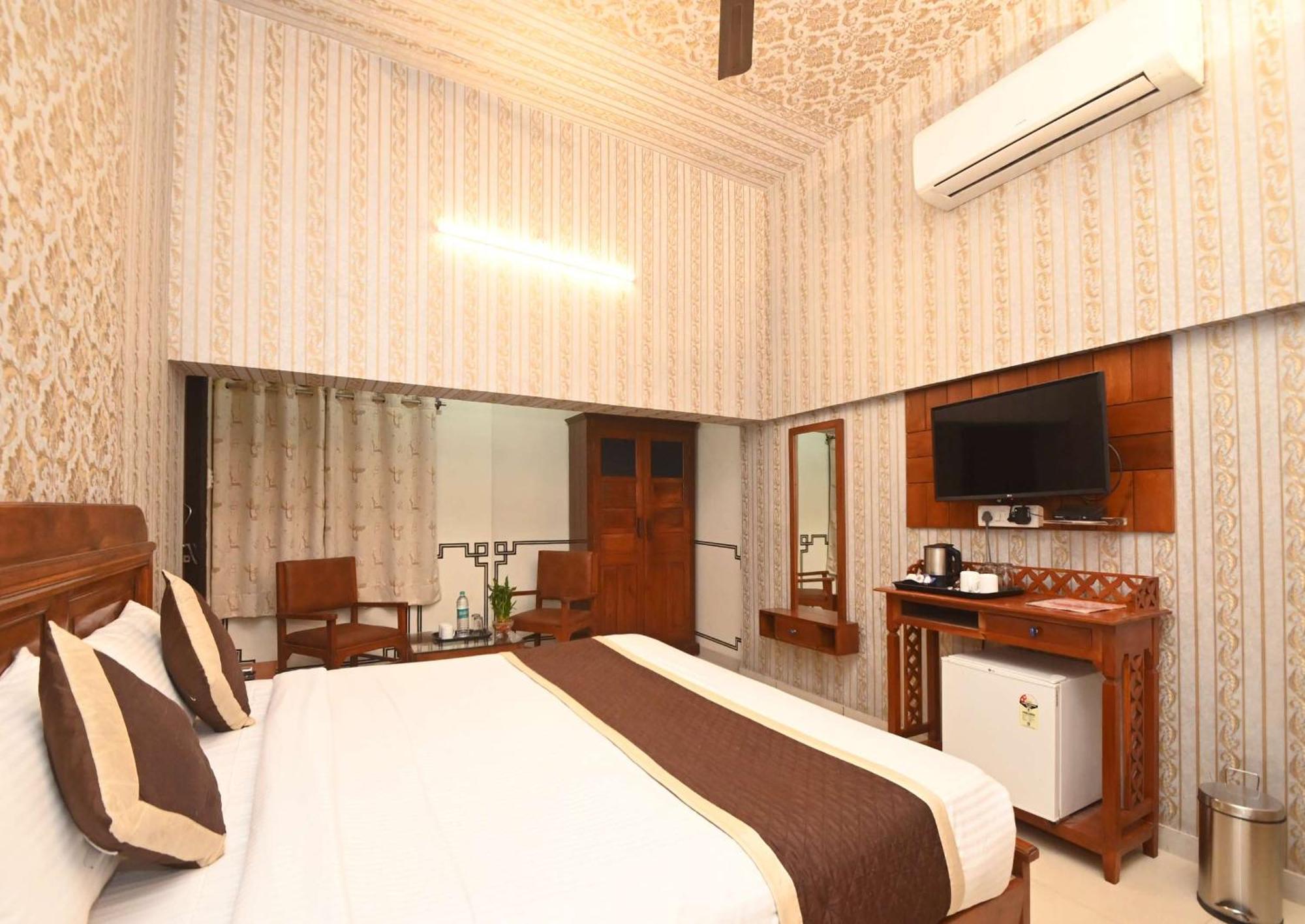 Virasat Mahal Heritage Hotel-Jaipur City Center 외부 사진